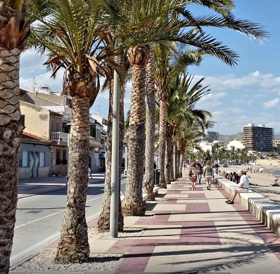 "Campello Beachside Duplex, Coastal Escape, Only 50 Meters From Sea" エル・カンページョ エクステリア 写真
