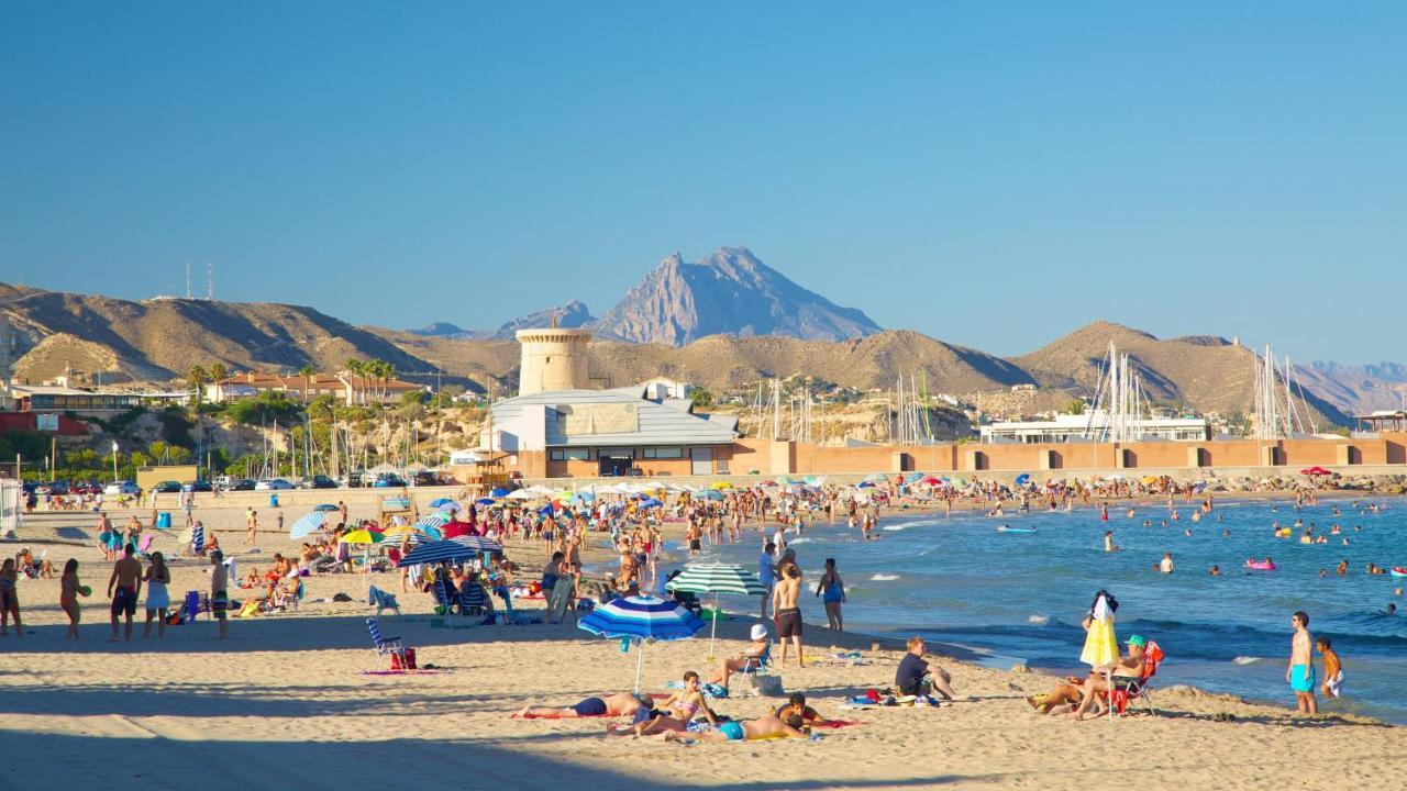 "Campello Beachside Duplex, Coastal Escape, Only 50 Meters From Sea" エル・カンページョ エクステリア 写真